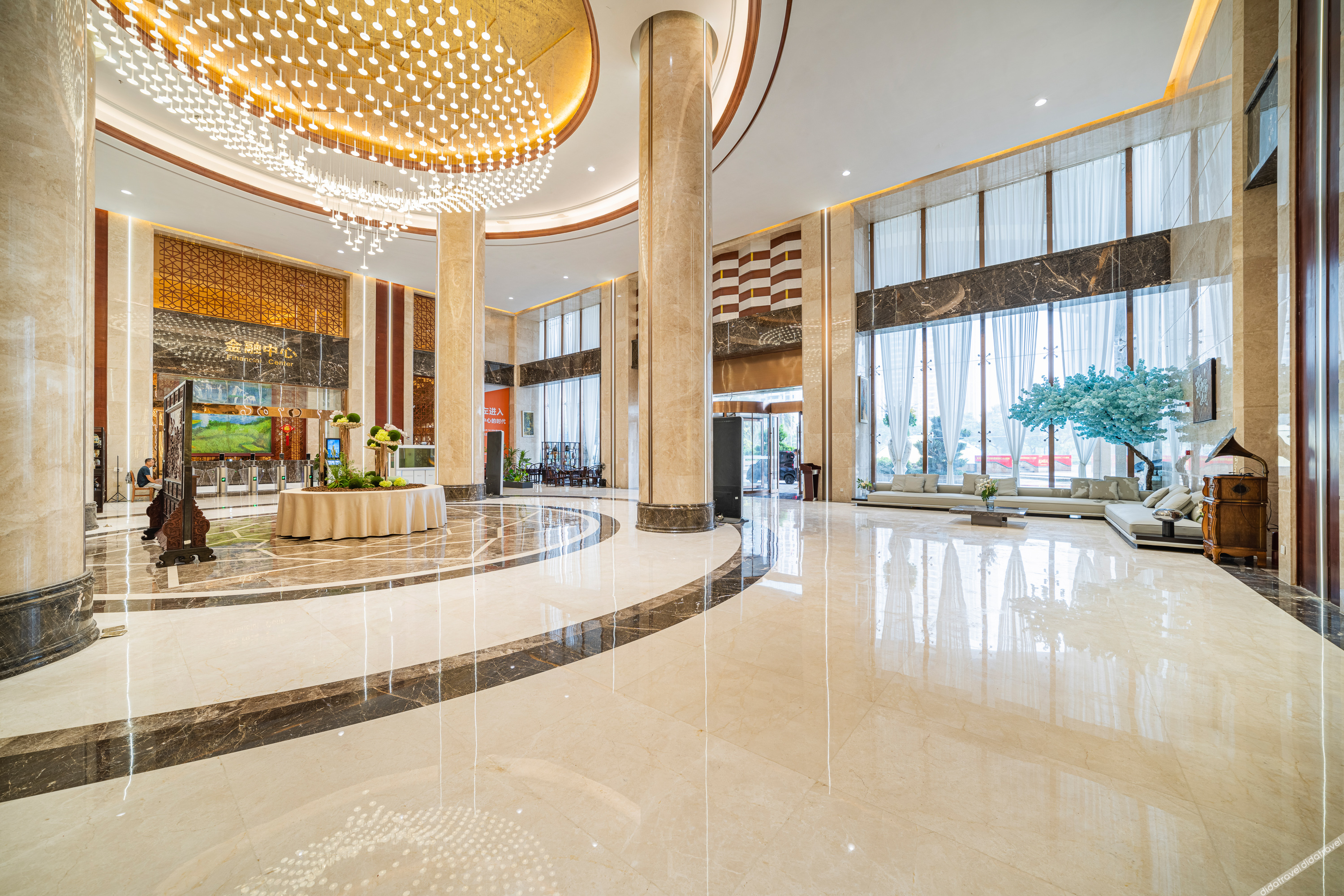 Grand Rezen Hotel Chongzuo