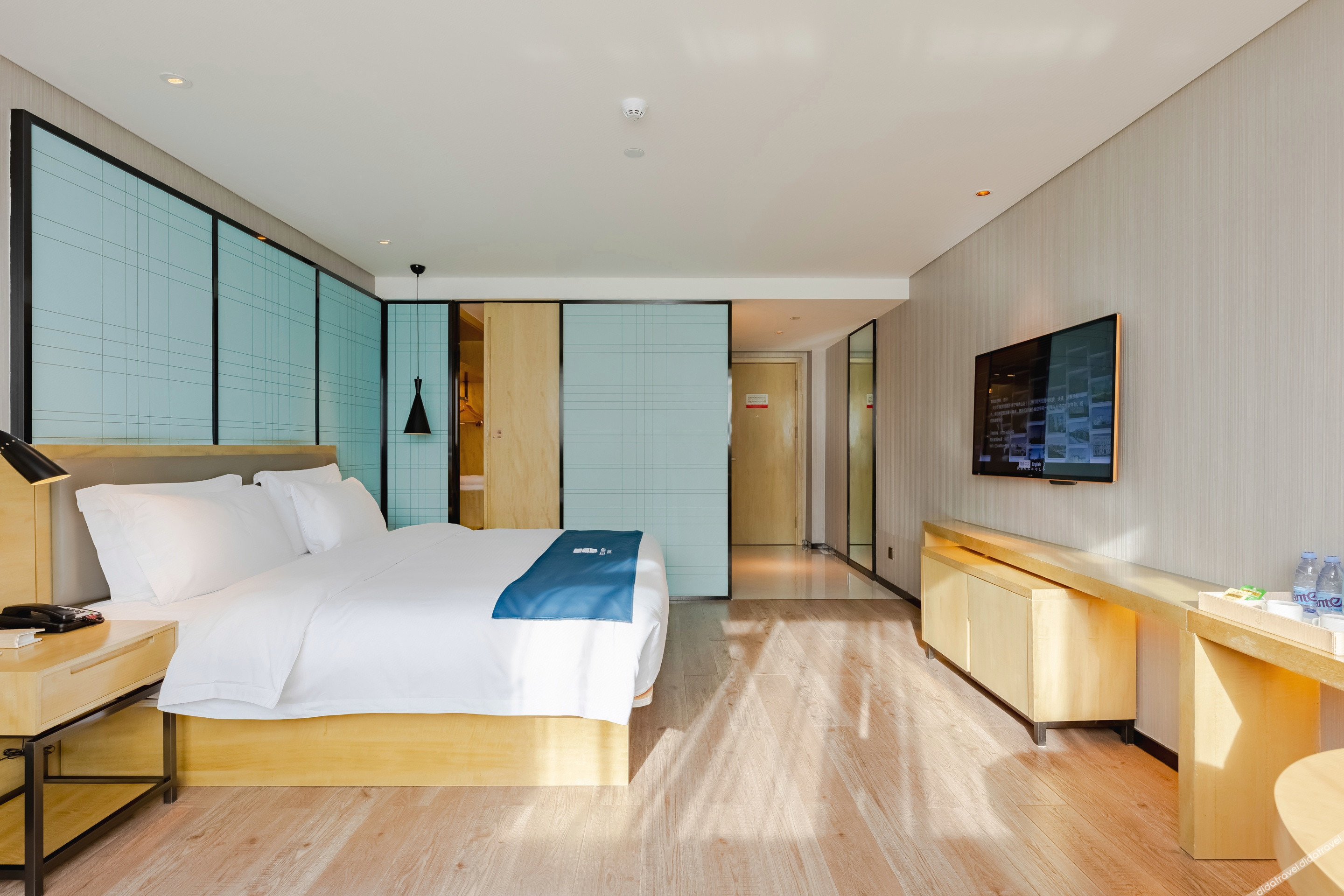 Echarm Hotel (Qingxiu Mountain Store) - Tap to explore photos