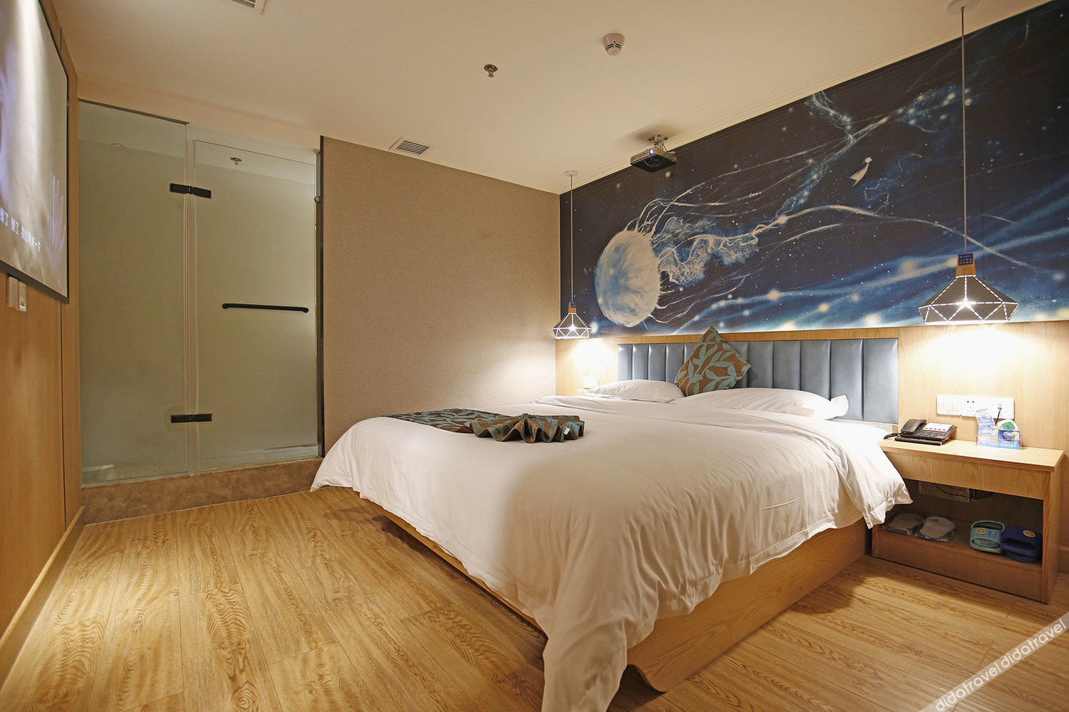 Super 8 Select Hotel (Chengdu Wuhou Overpass Subway Station) Room Type - Featured Room (Double Bed) (No Window)