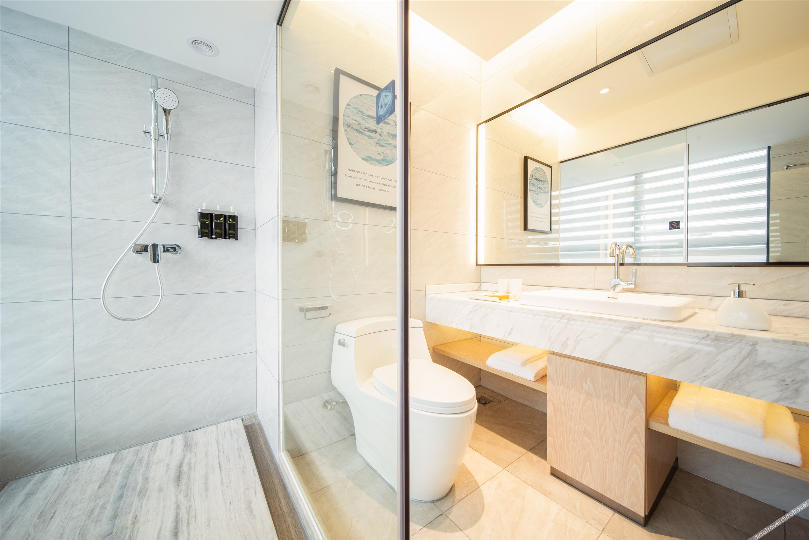 Kyriad Hotel (Zijin Wanhui Branch) - Tap to explore photos
