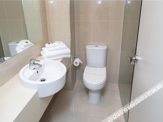 Atlantis Hotel, Melbourne Room Type - Grand Double Room with Dockland View Atlantis Hotel, Melbourne Room Type - Grand Double Room with Dockland View