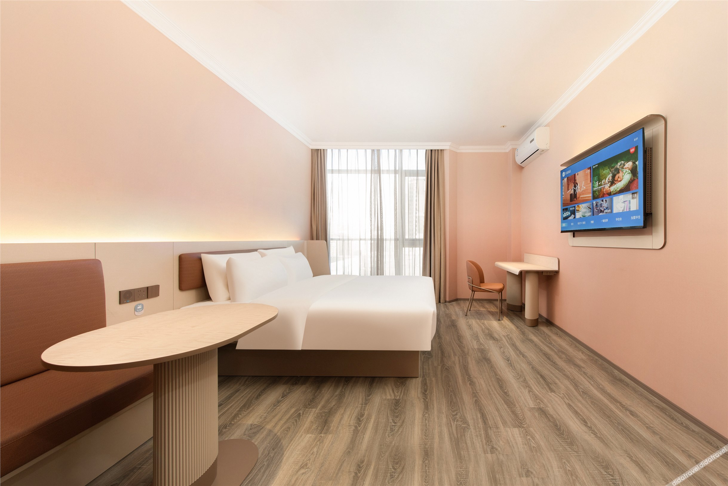 HanTing Hotel (Dalian Development Zone Dongcheng Tianxia) - Tap to explore photos