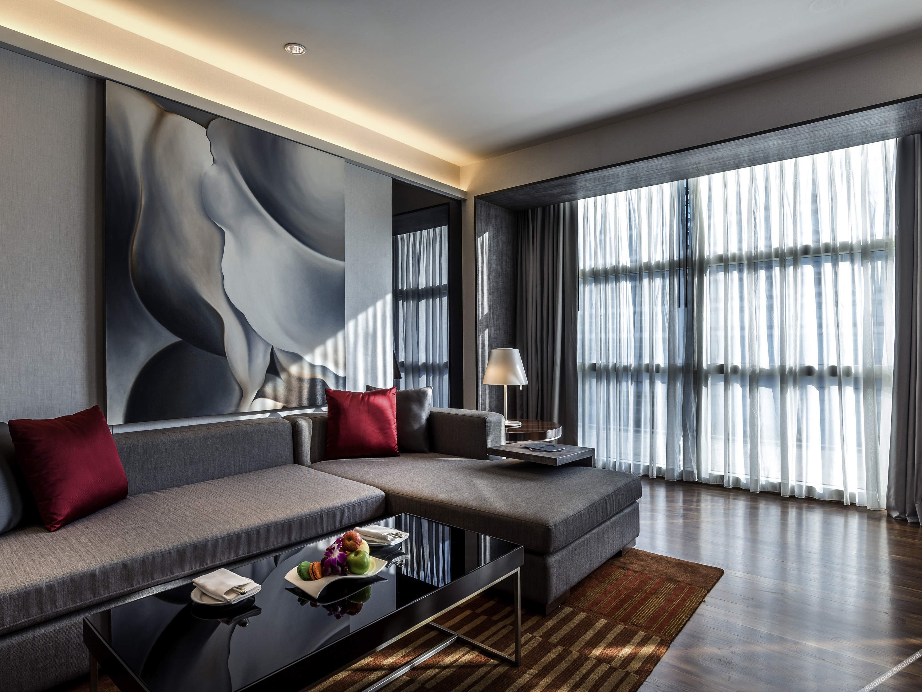 Pullman Bangkok King Power Hotel - Tap to explore photos