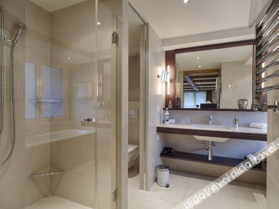 Bernerhof Swiss Quality Hotel Gstaad Room Type - Chalet Suite Bernerhof Swiss Quality Hotel Gstaad Room Type - Chalet Suite