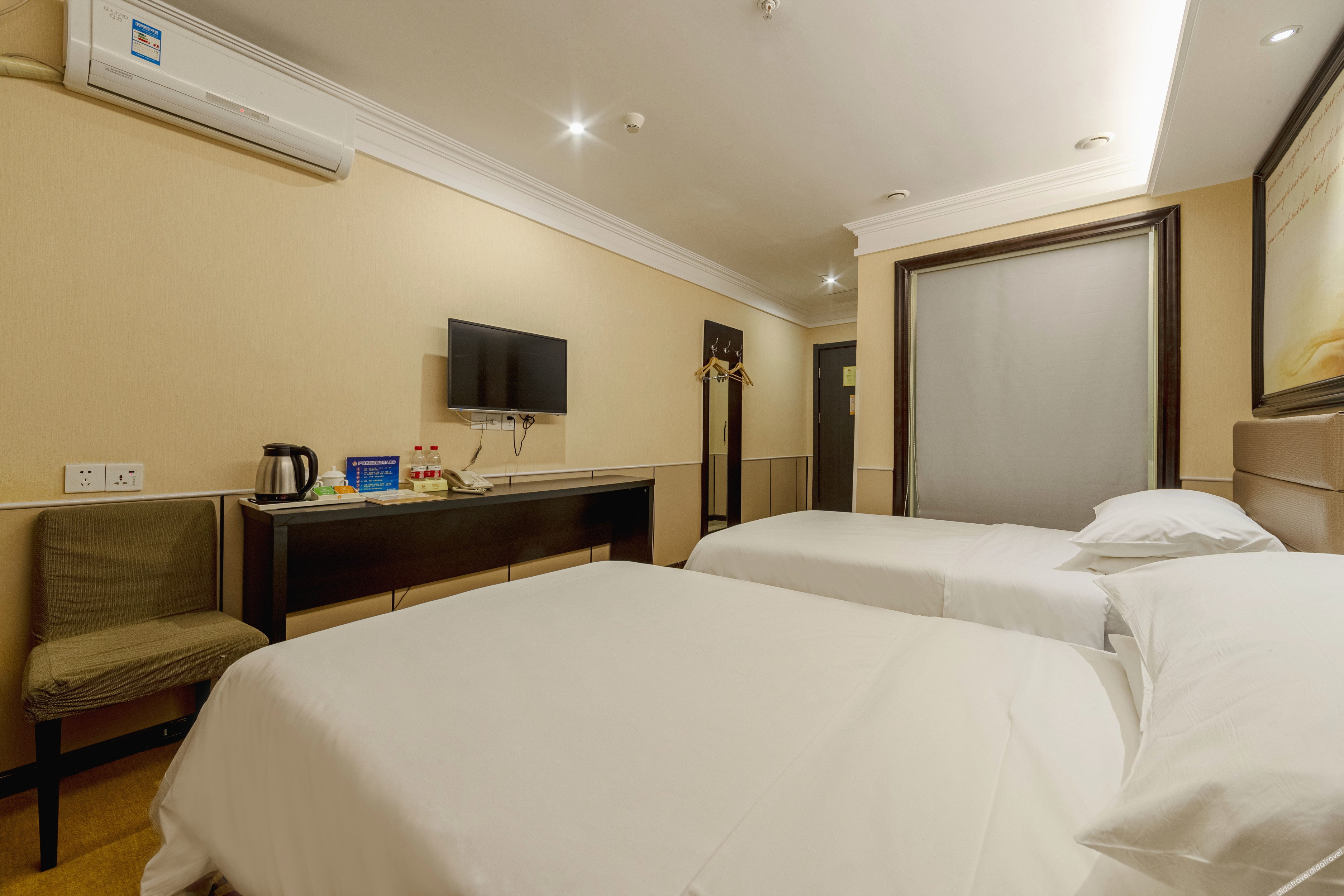 Vienna 3 best Hotel Room Type - Superior Room (2 beds)