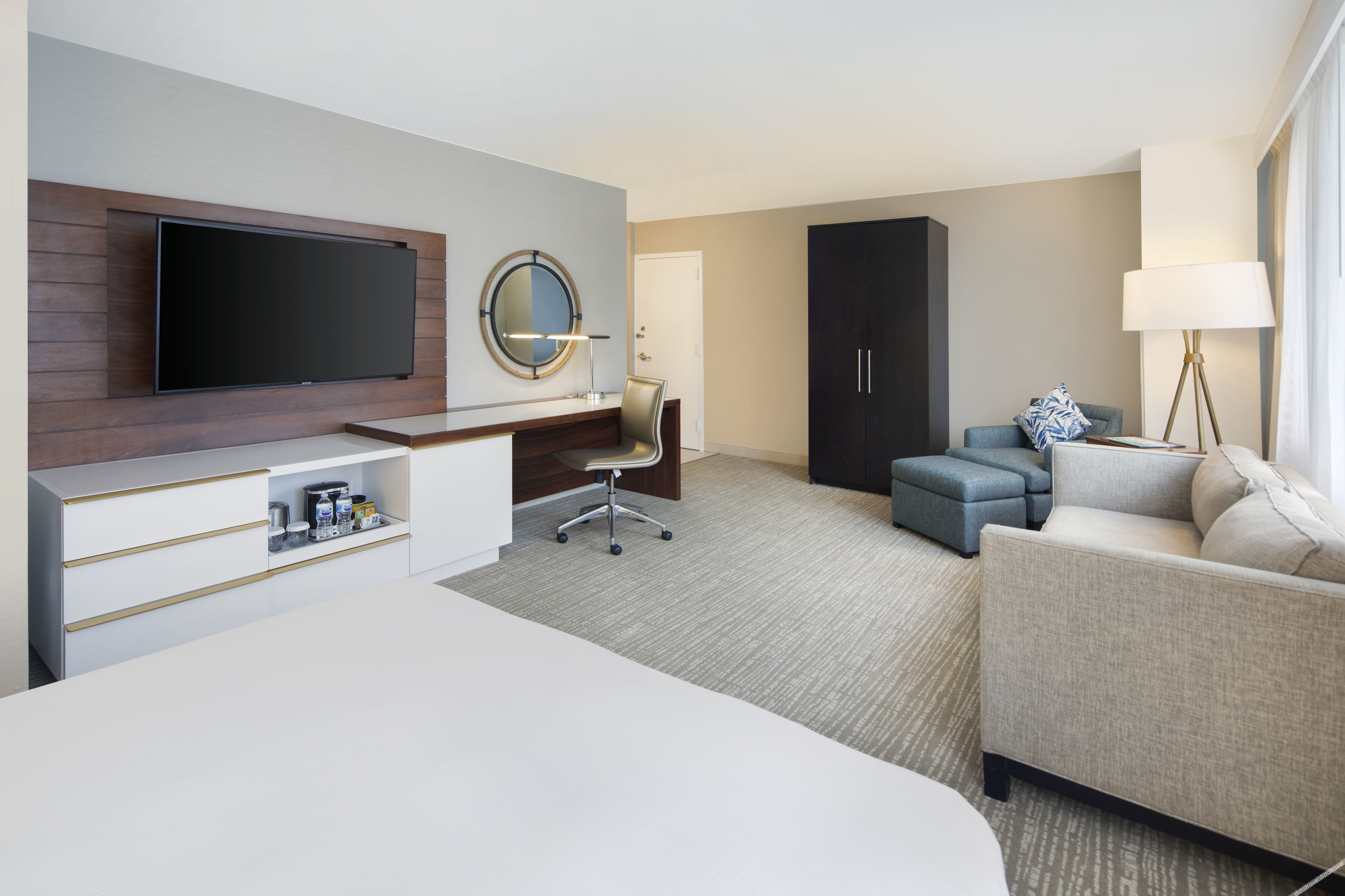 Doubletree by Hilton Hotel Deerfield Beach - Boca Raton - Tap to explore photos
