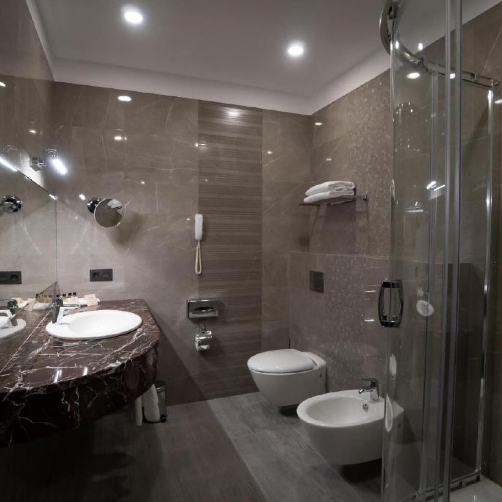 Forrest Terrace Hotel photo 2