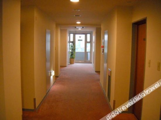City Hotel Takahata photo 4