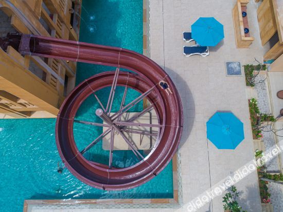 Fitness & Recreational Facilities