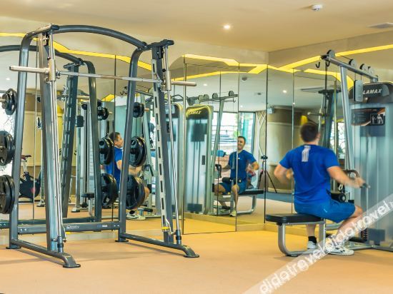 Fitness & Recreational Facilities