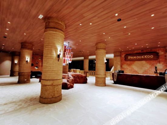 Hotel Interior or Public Areas