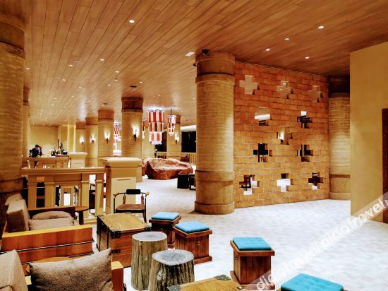 Hotel Interior or Public Areas