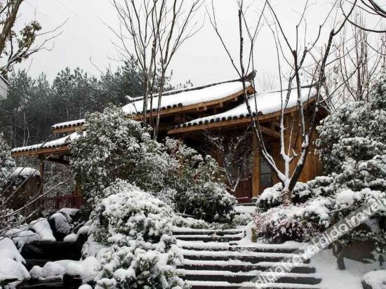 Zhongxiang Radisson Hot Spring Hotel photo 3