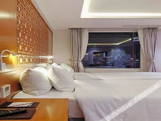 Hotel Interior or Public Areas