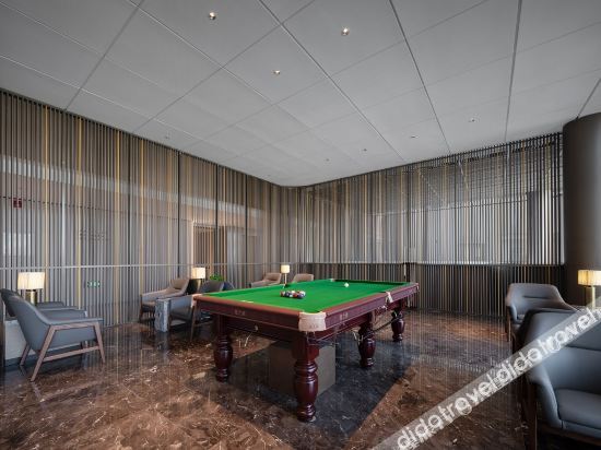 Fitness & Recreational Facilities