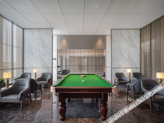 Fitness & Recreational Facilities