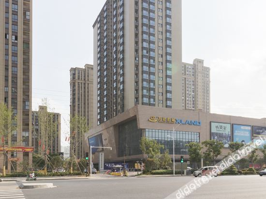 怡莱酒店(长兴利时广场店) photo 4