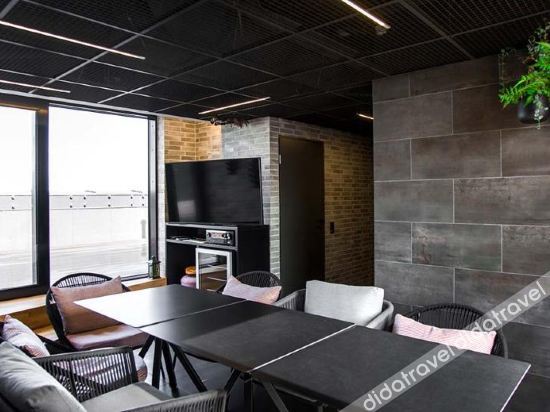 Fitness & Recreational Facilities