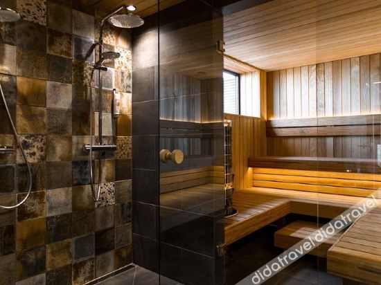 Fitness & Recreational Facilities