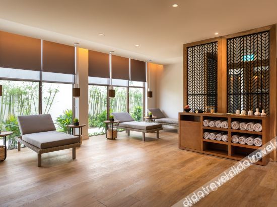 Fitness & Recreational Facilities