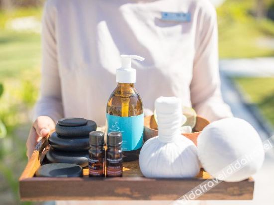 Fitness & Recreational Facilities