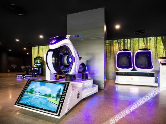 Fitness & Recreational Facilities