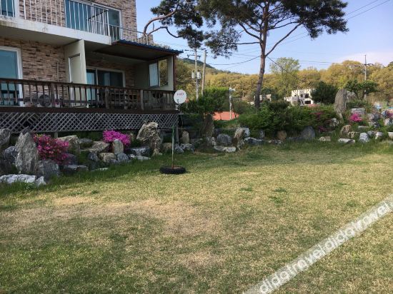Ganghwado Dandelion Pension photo 2