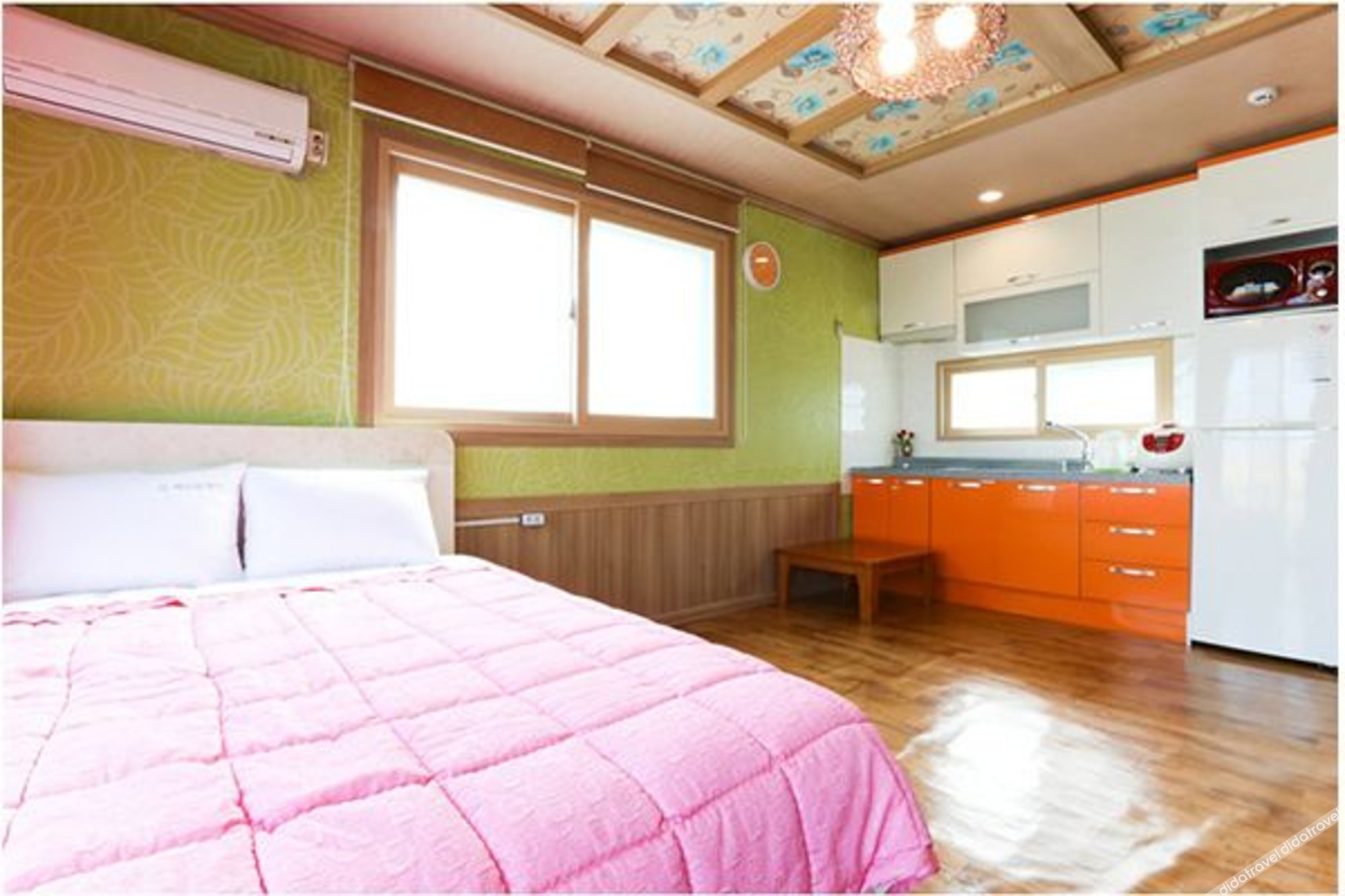 Uljin Sand Beach Pension photo 2