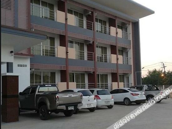 Phunsukgrand Hotel photo 2