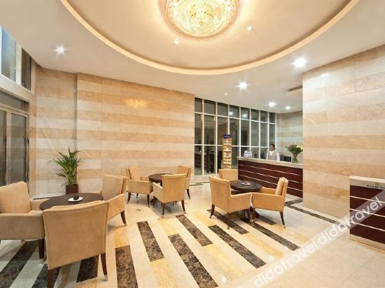 Tulip Inn Royal Suites Ajman photo 4