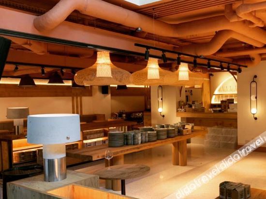 Hotel Interior or Public Areas