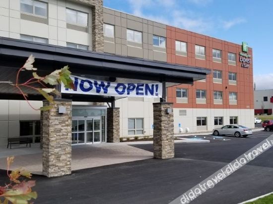 Holiday Inn Express & Suites - Halifax - Dartmouth image 1