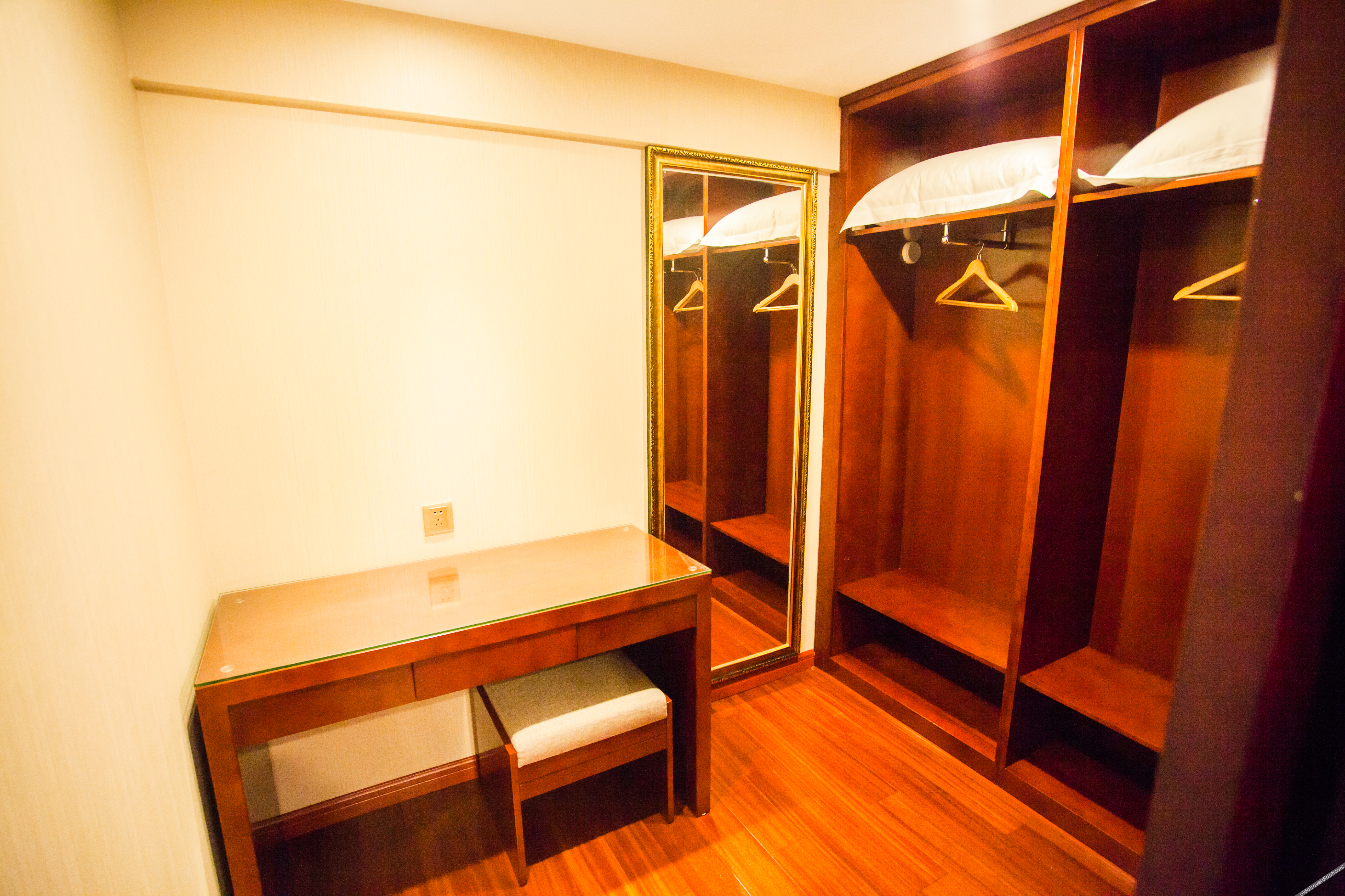 Others 2, Bailiwan Hotel, Shanwei