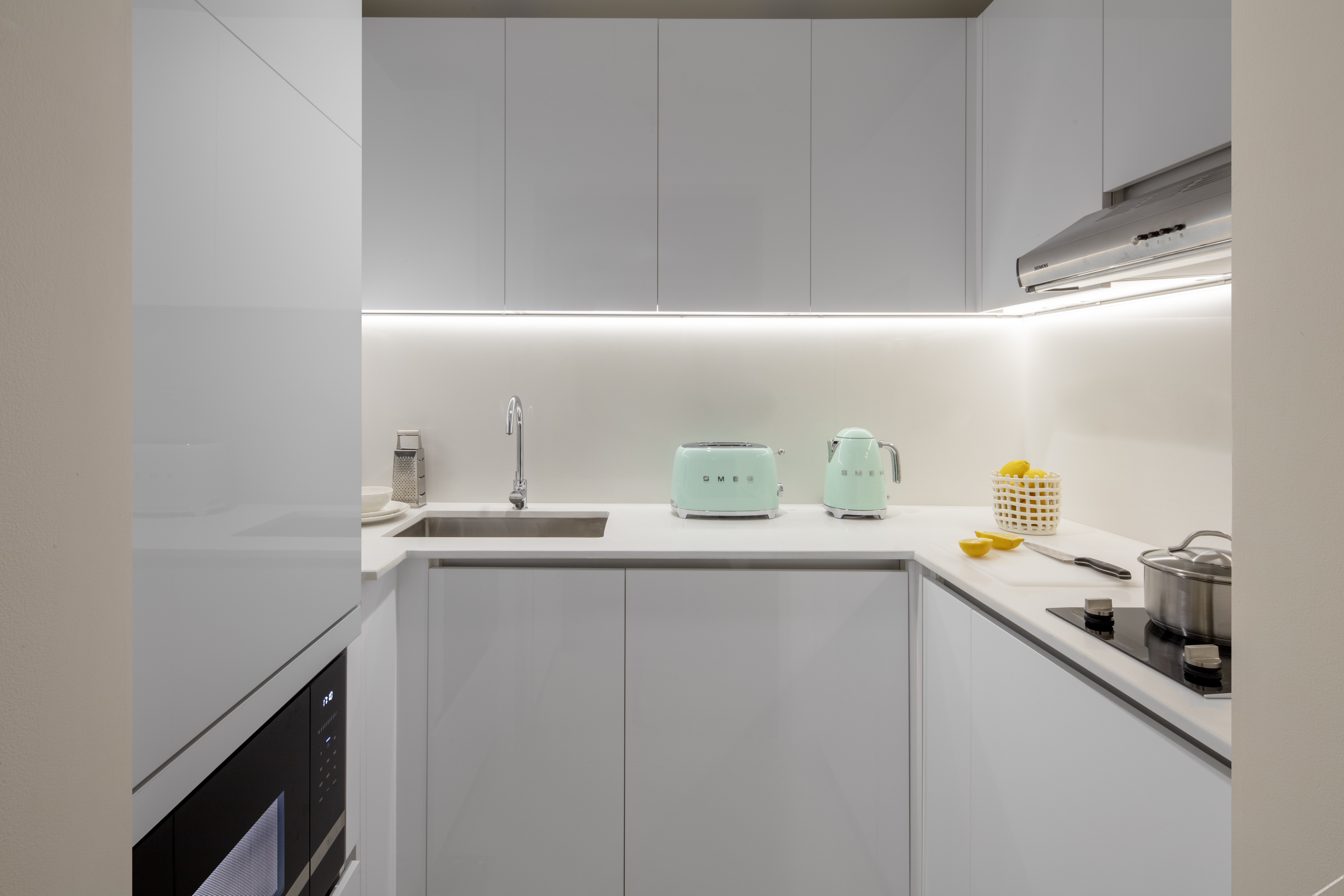 Staybridge Suites Dubai Internet City by IHG
