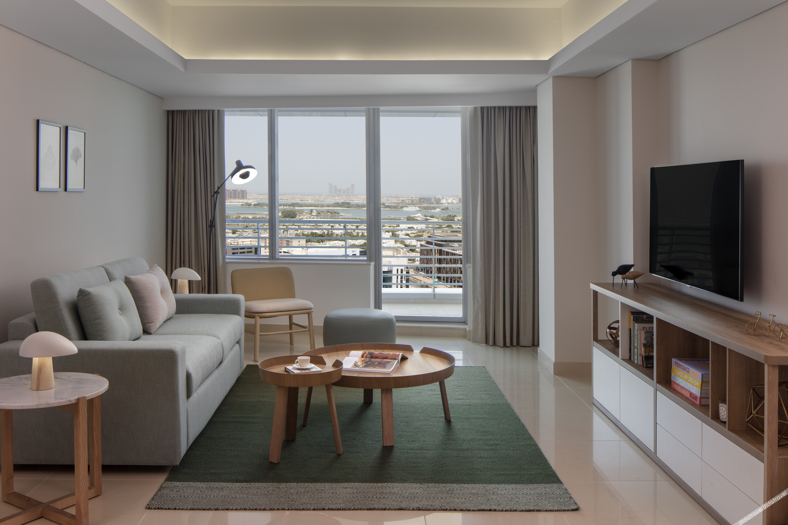 Staybridge Suites Dubai Internet City by IHG