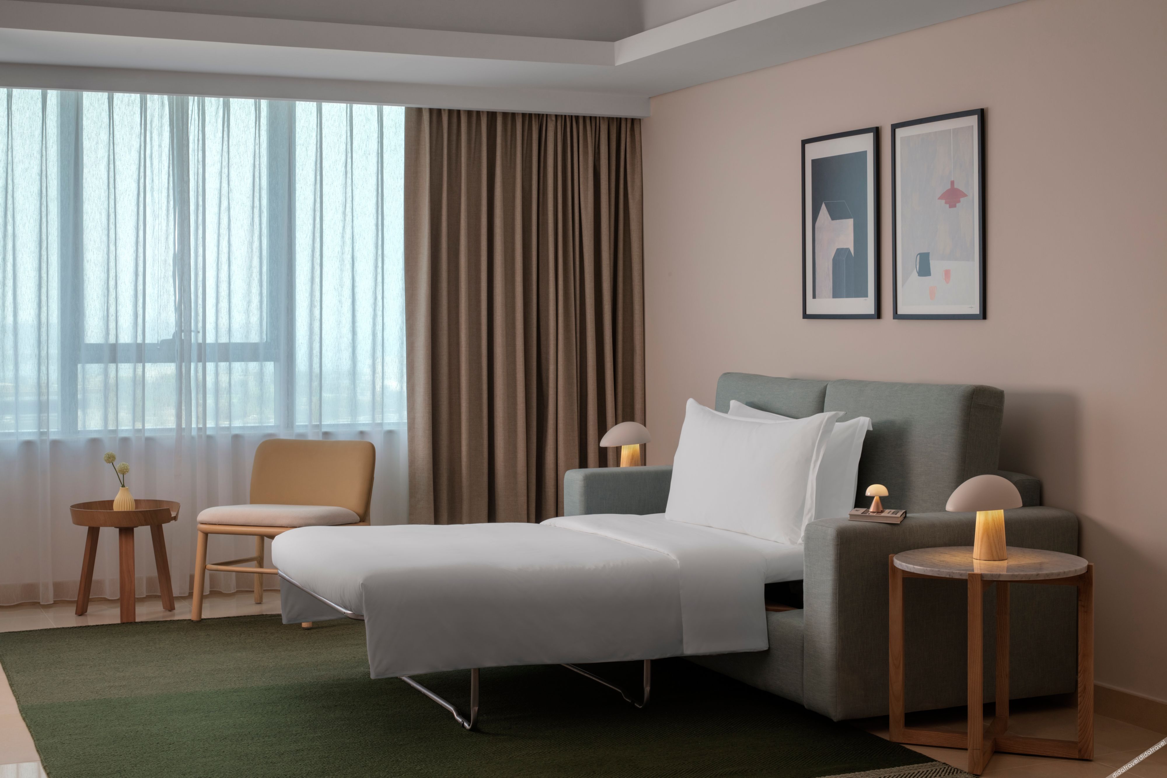 Staybridge Suites Dubai Internet City by IHG
