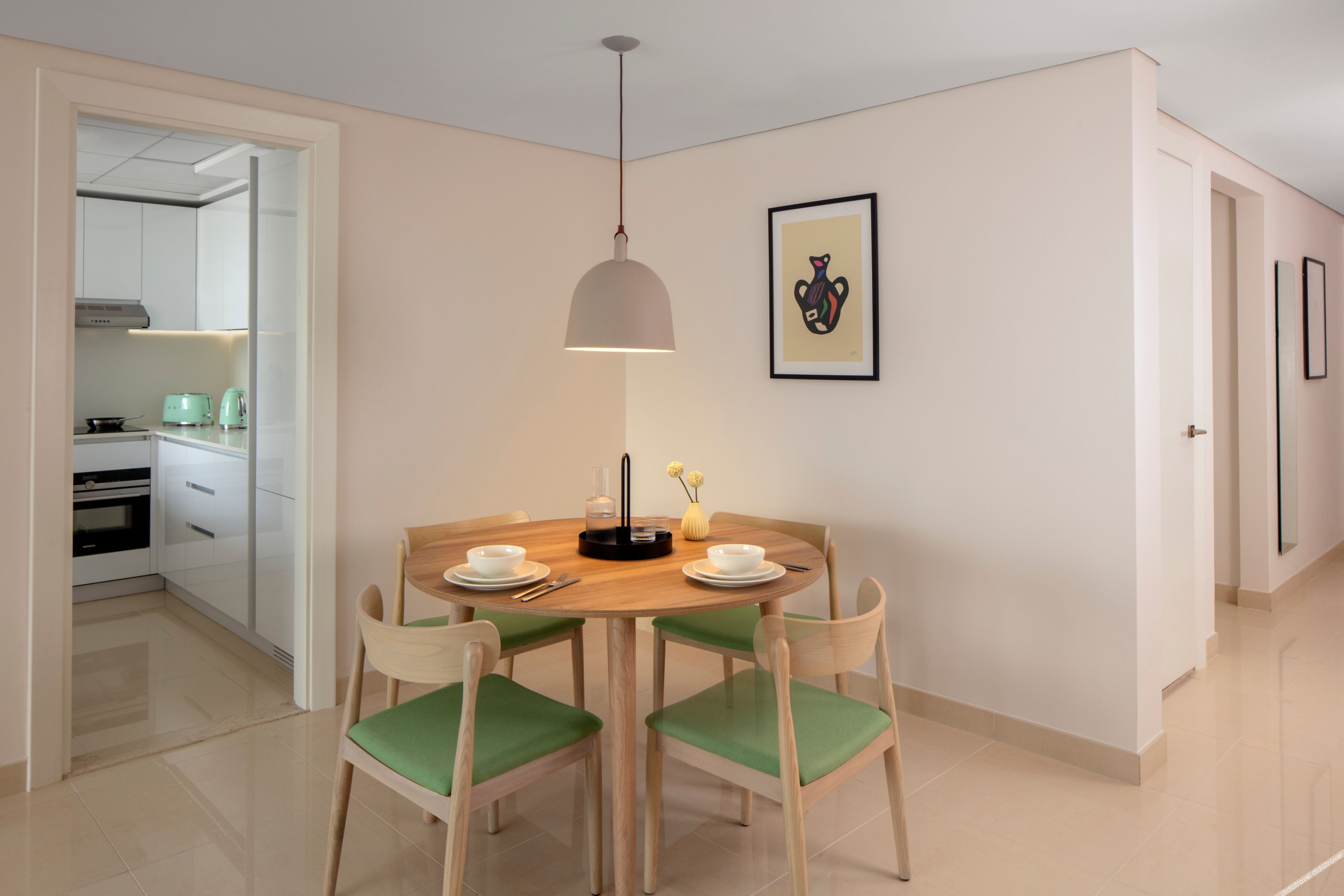 Staybridge Suites Dubai Internet City by IHG