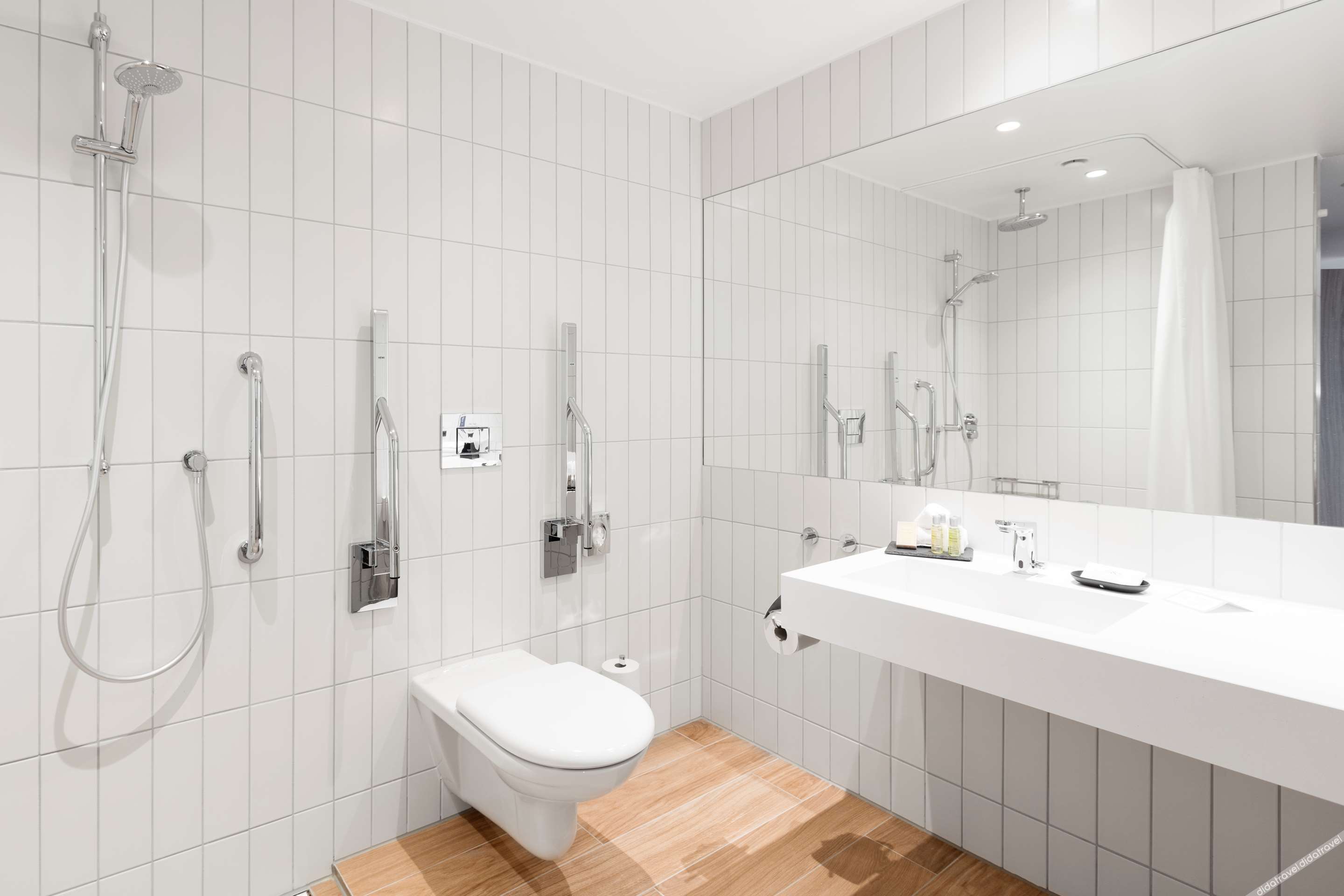 无障碍特大床房