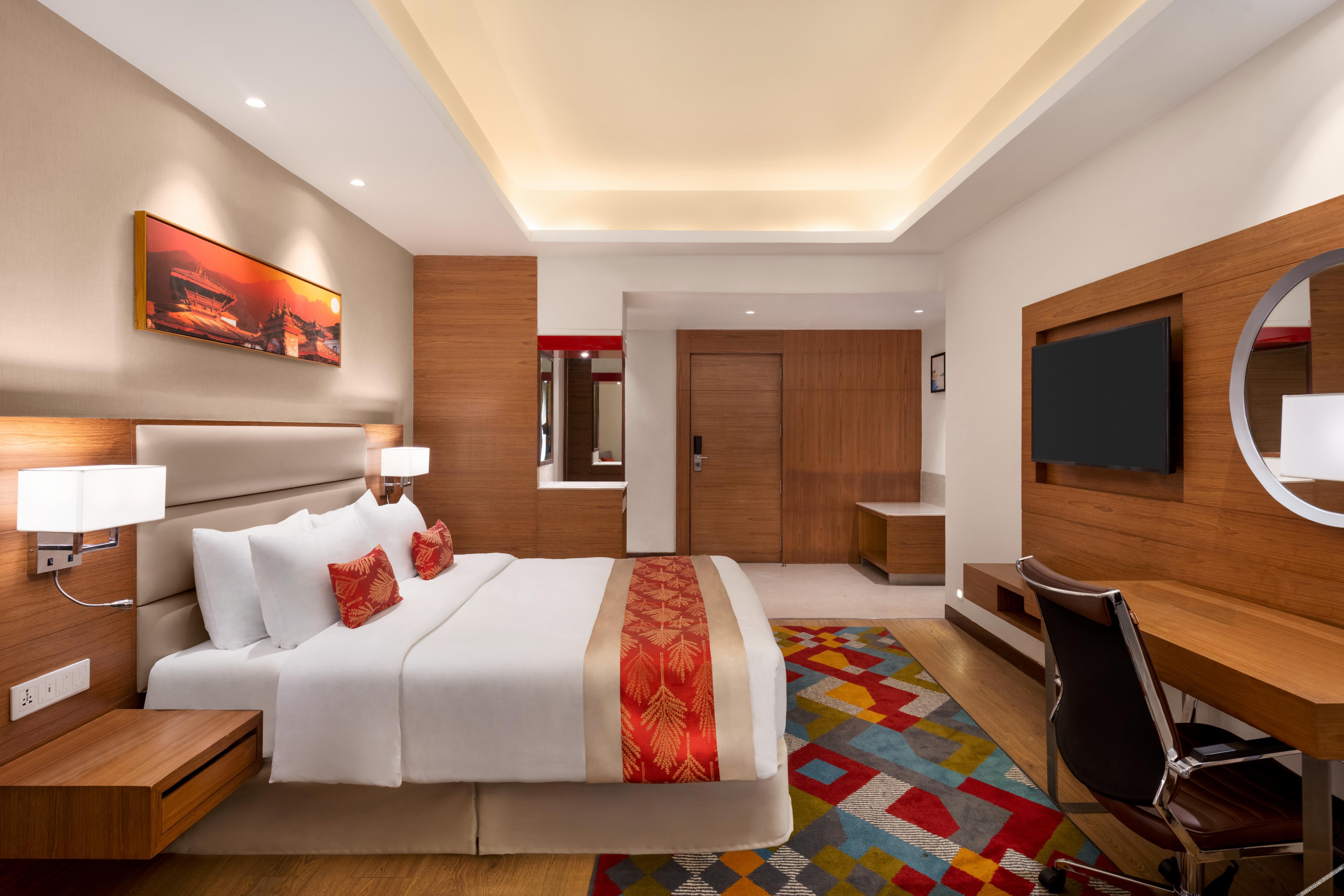 豪华特大床房（禁烟）