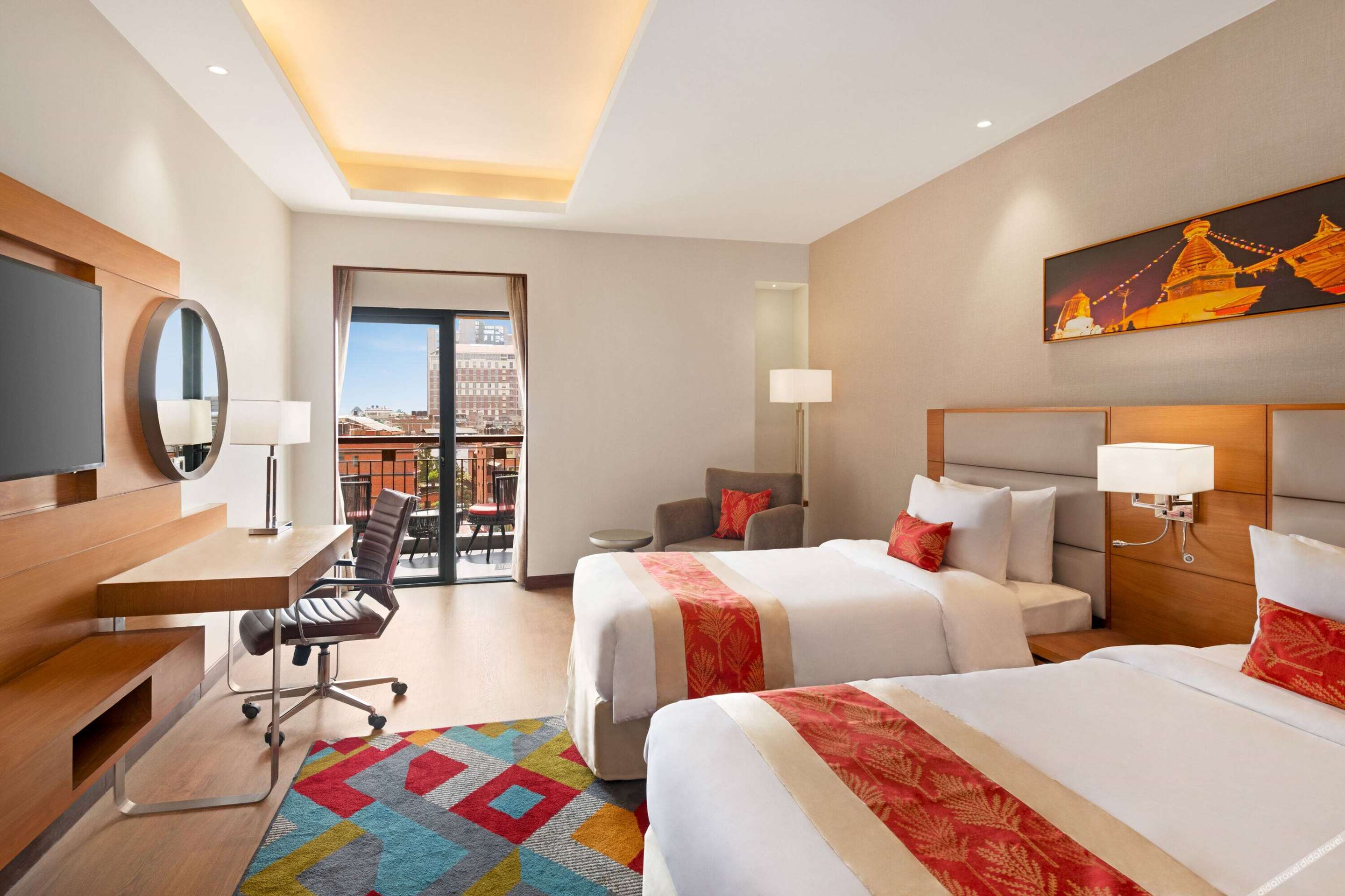 2张单人床，豪华房，城市景观，阳台，无烟