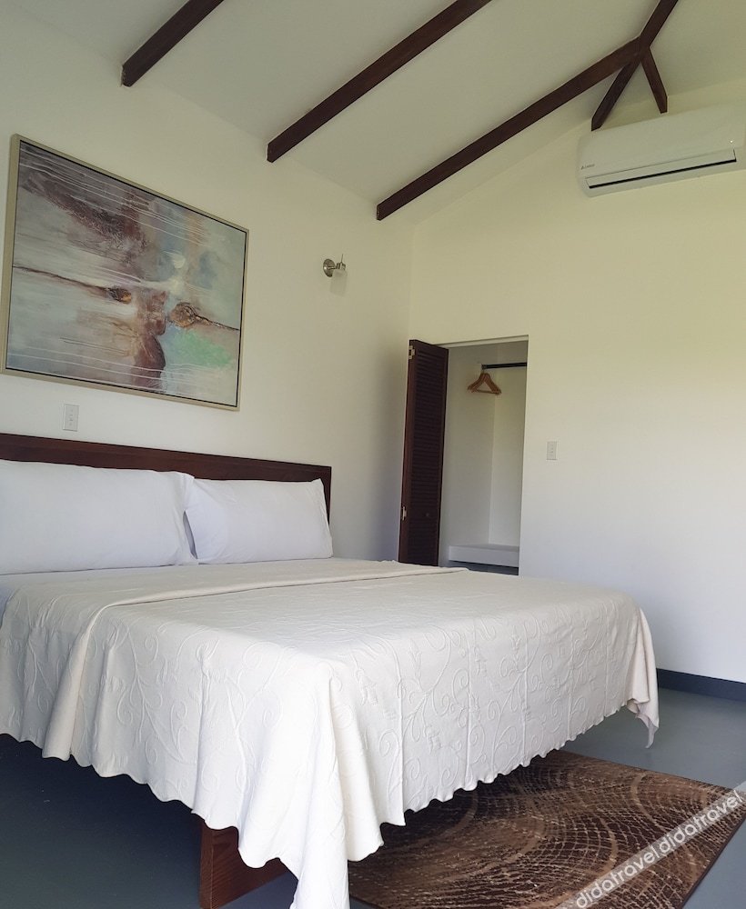 舒适客房, 1 张特大床, 无烟房, 花园景观