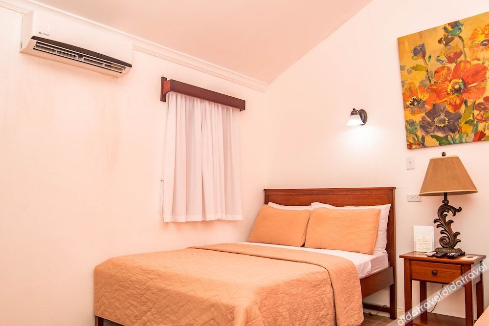 标准房, 多张床, 无烟房, 泳池景观