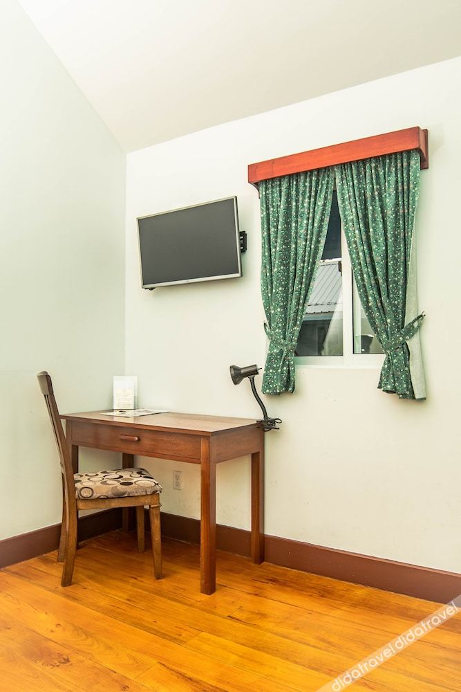 豪华别墅，1张特大床，禁烟，池景