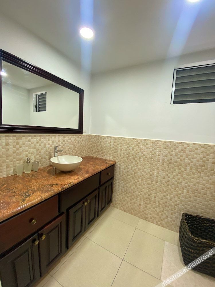 全景客房, 2 张双人床, 无烟房, 部分海景