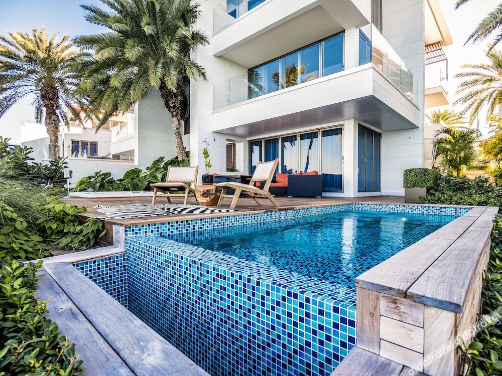 海滨3卧顶楼公寓带泳池