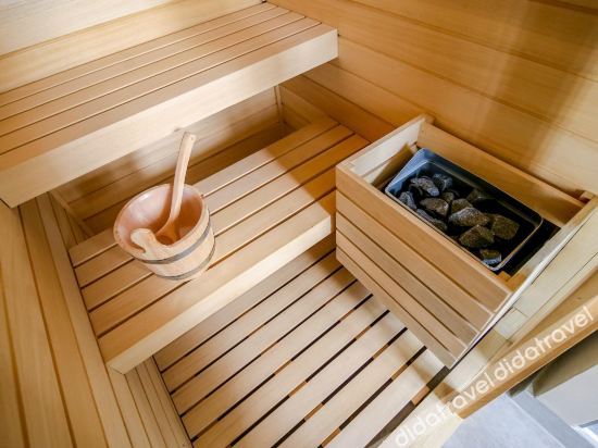 Fitness & Recreational Facilities