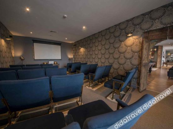 Hotel Interior or Public Areas