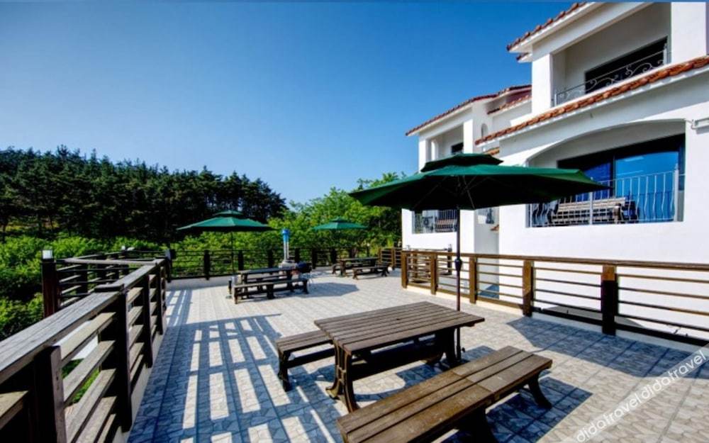 Taean Maison de Mer Pension photo 4