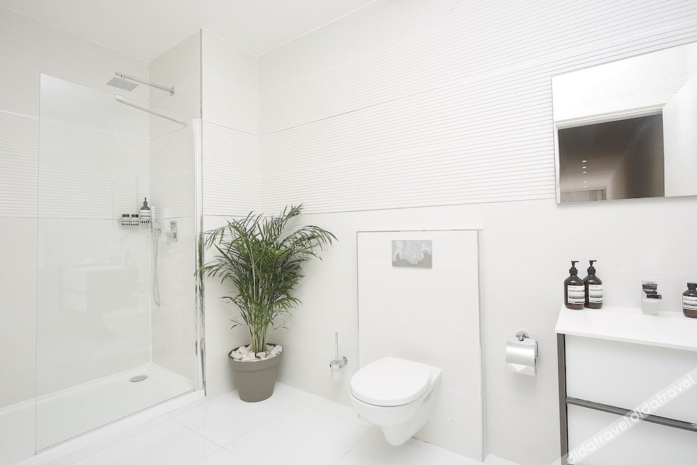 一卧洛弗特套房