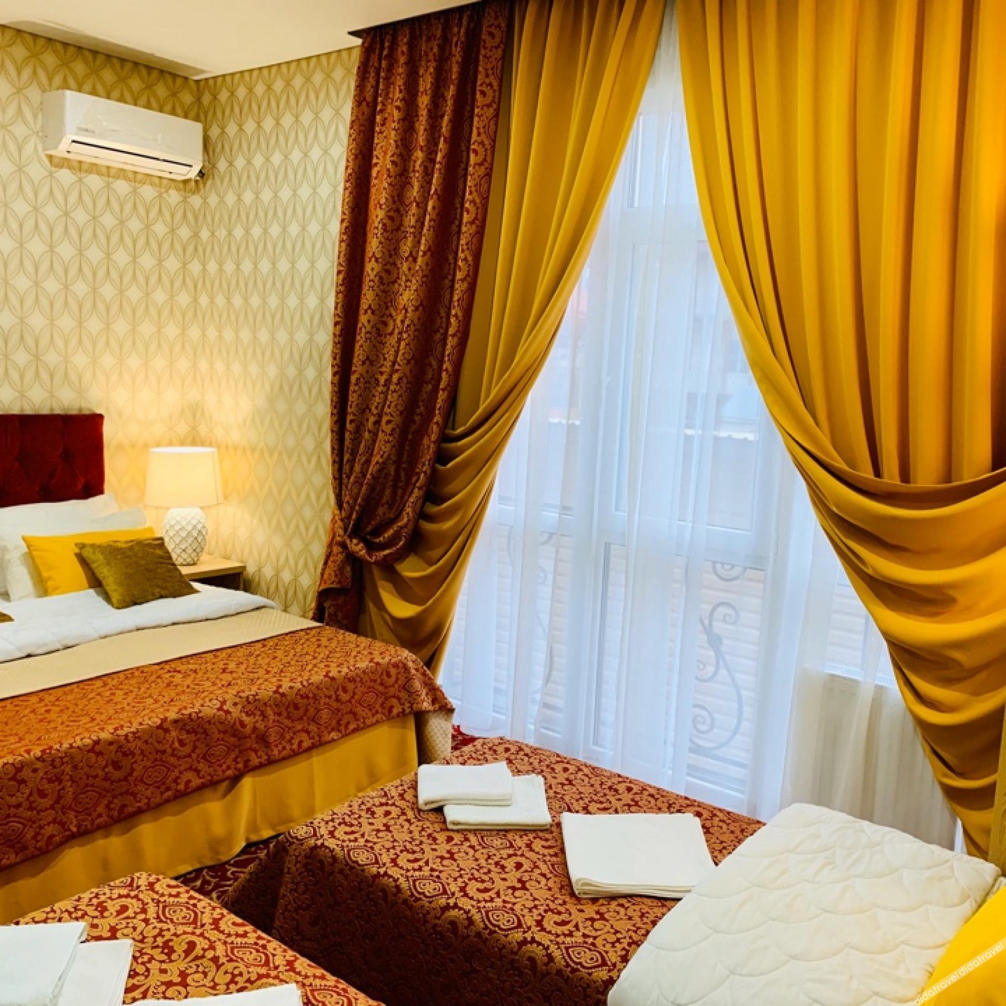 Premier Hotel photo 2